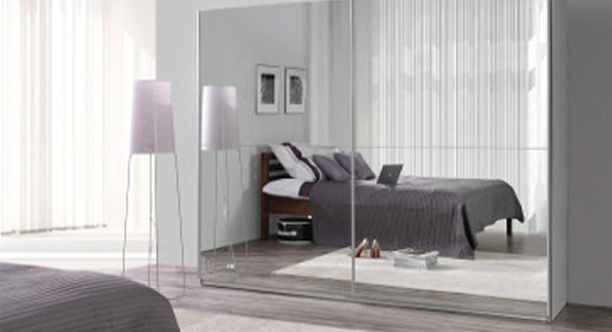 Jak zaprojektować praktyczną garderobę?