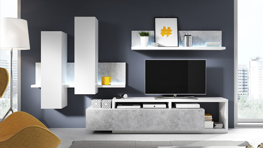 Jak rozjaśnić ciemny salon za pomocą mebli?