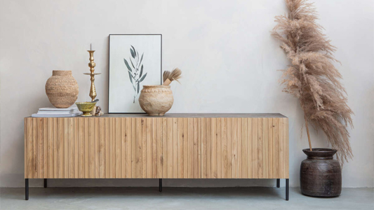 Komoda RTV – mały mebel – wiele możliwości