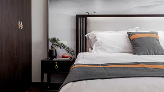 Meble sypialniane w stylu hotelowym - luksus i funkcjonalność