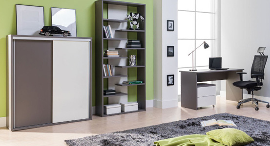 Na co zwrócić uwagę urządzając domowe biuro?