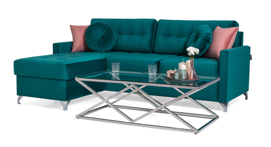 Narożnik w salonie – postaw na kolor!